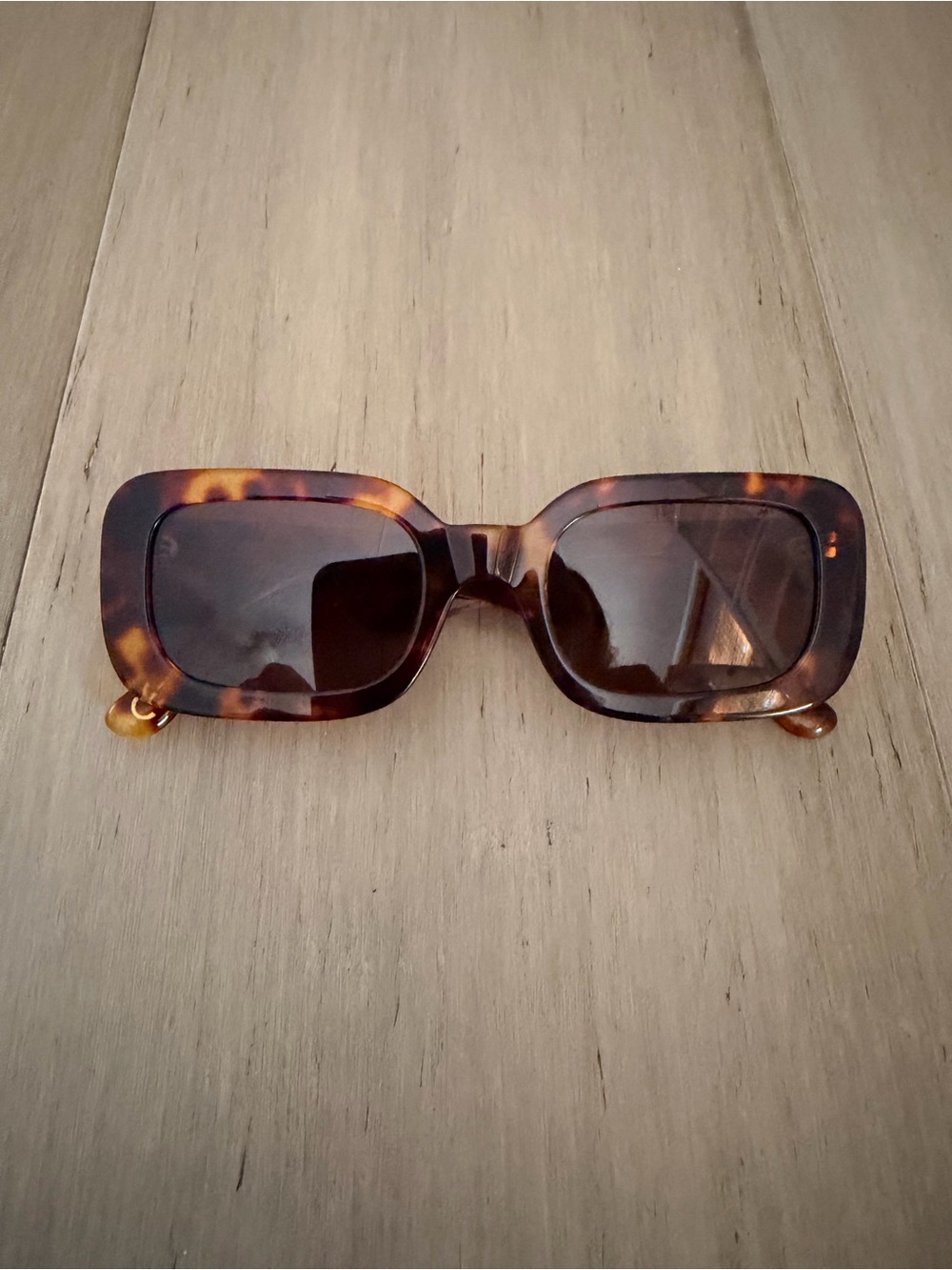 Madewell Linbrook Sunglasses in Dark Tortoise